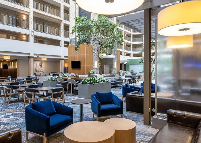 Embassy By Hilton Minneapolis Edina 4*