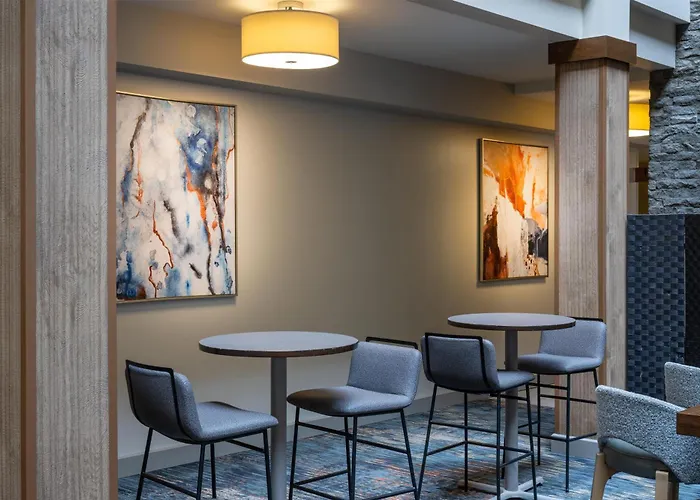 Embassy By Hilton Minneapolis Edina 4* Bloomington