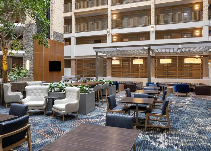 Embassy By Hilton Minneapolis Edina Hotel 4*