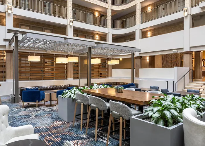 Embassy By Hilton Minneapolis Edina 4* Bloomington
