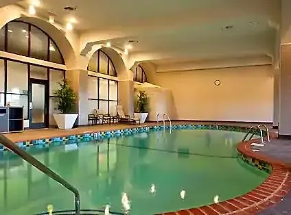 Embassy By Hilton Minneapolis Edina Bloomington