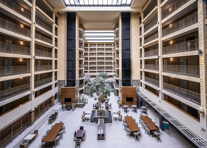 Embassy By Hilton Minneapolis Edina Bloomington